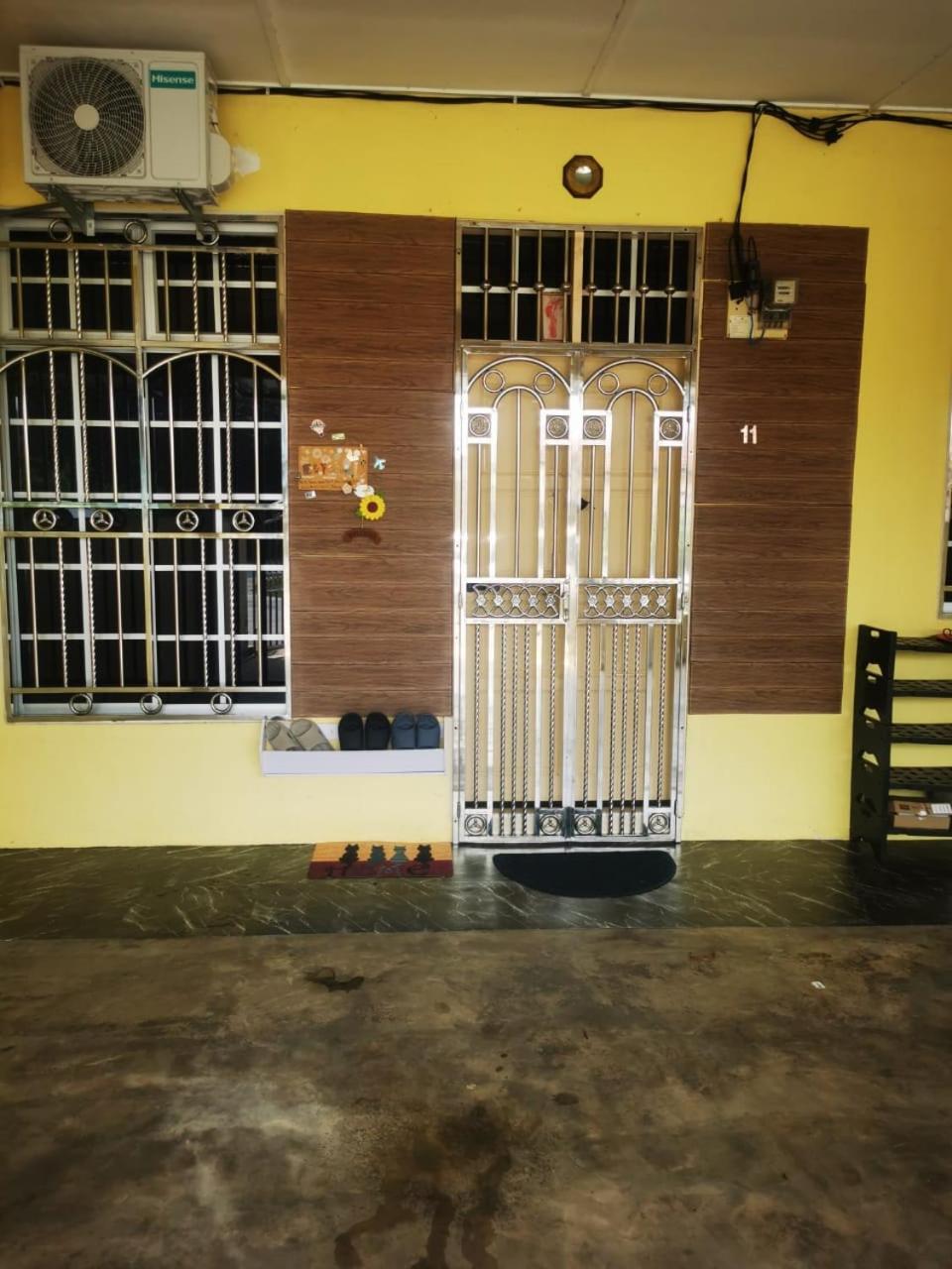 E&Y Homestay Kuala Rompin Eksteriør billede