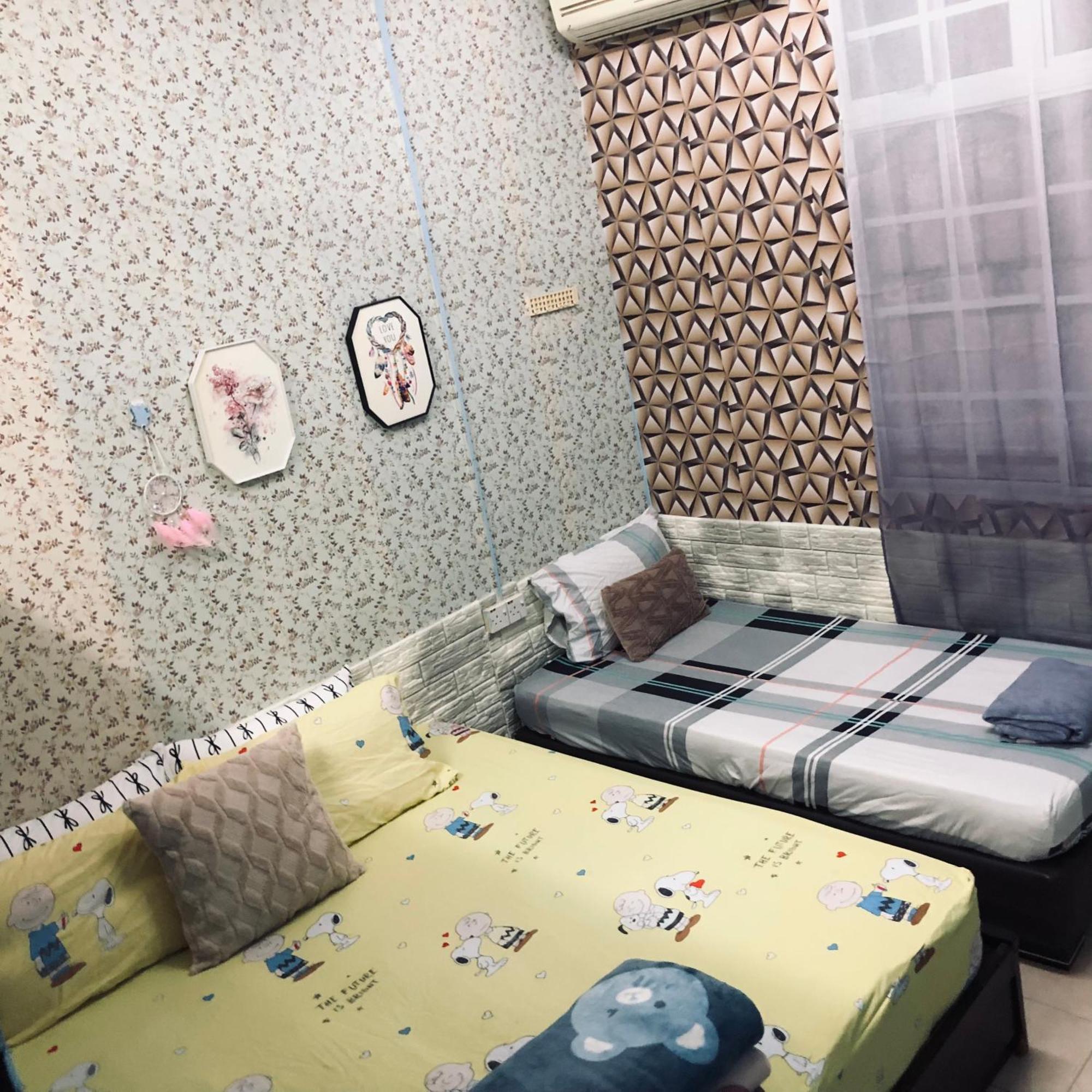 E&Y Homestay Kuala Rompin Eksteriør billede