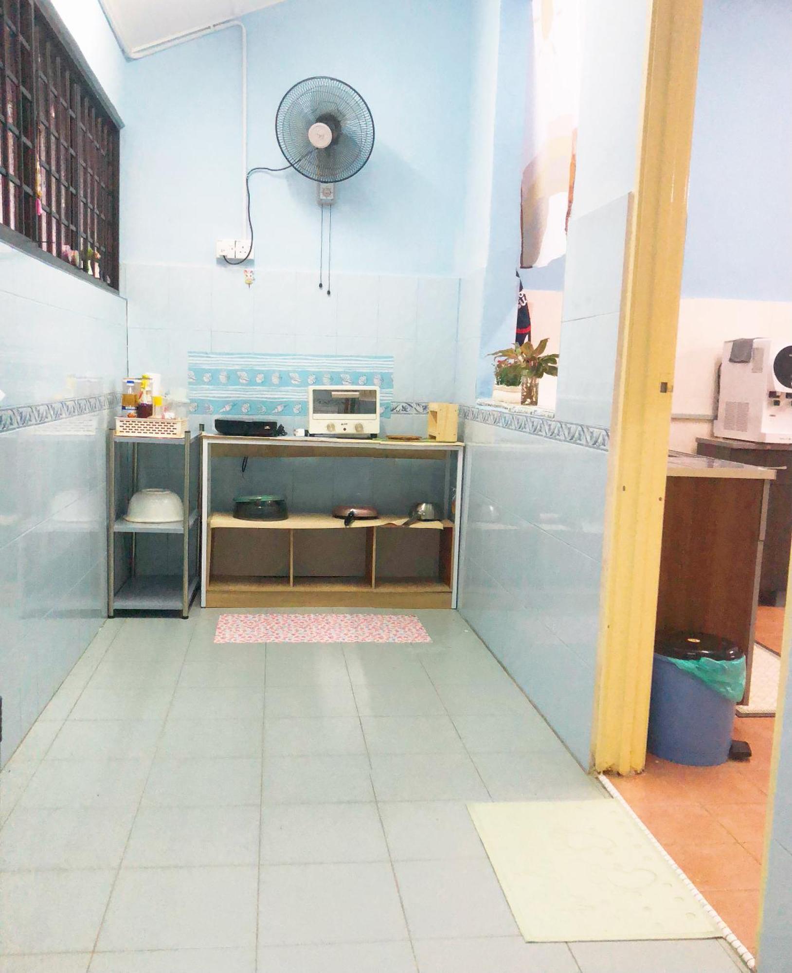 E&Y Homestay Kuala Rompin Eksteriør billede